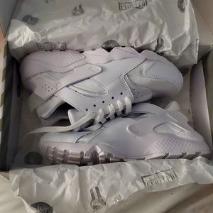 COPY - Brand new in box  nike huarache